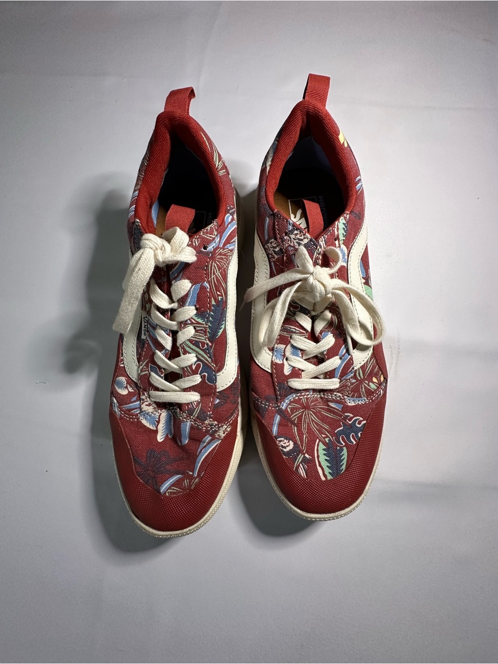 Vans UltraRange Red Floral Sneakers Men’s 10